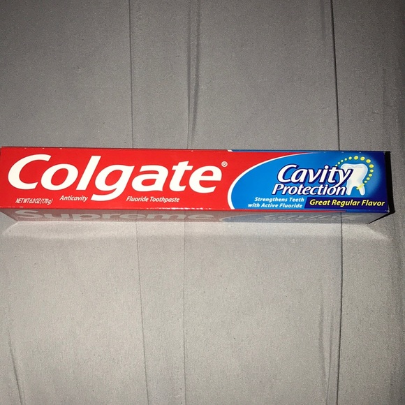 Supreme Colgate Toothpaste🆕 - Picture 5 of 12